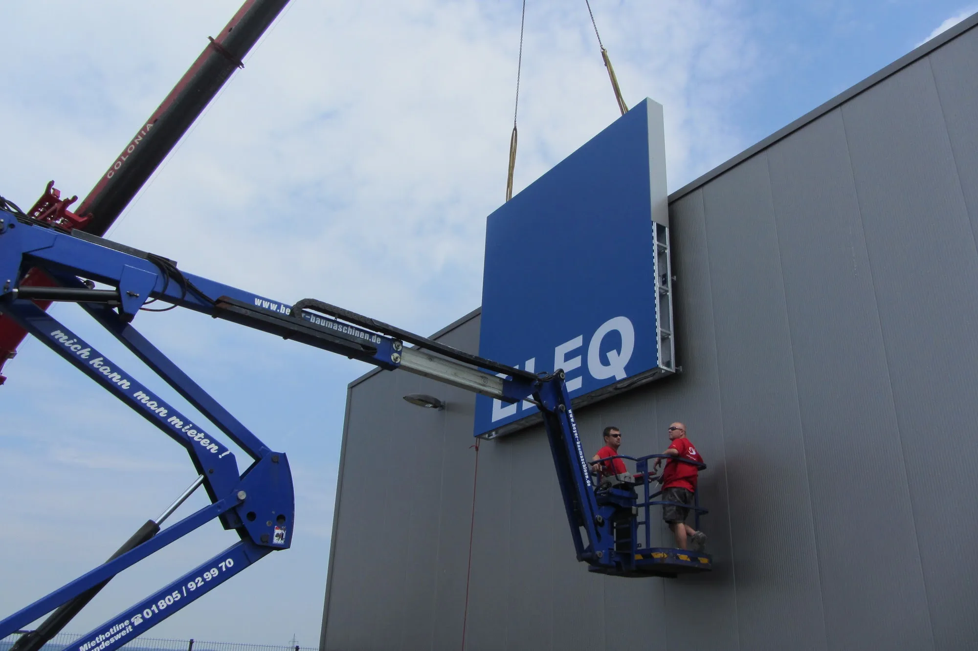 eleq-m7.jpg